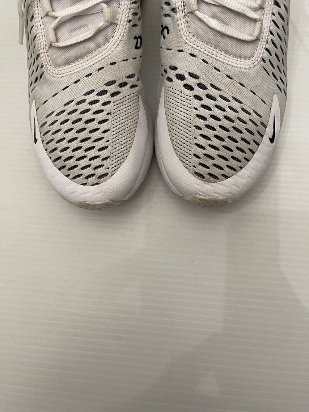 NIKE AIR MAX 270 RUNNING SNEAKERS WOMENS SIZE 8 - Picture 8 of 14